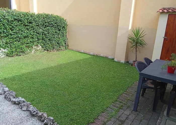 La Casa Di Davide Con Giardino E Garage * Verona