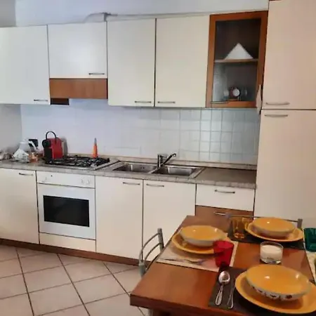 Lägenhet La Casa Di Davide Con Giardino E Garage Verona