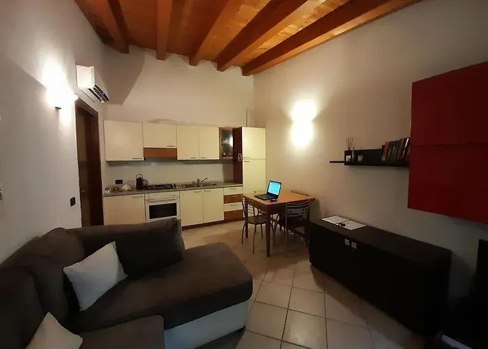 La Casa Di Davide Con Giardino E Garage *