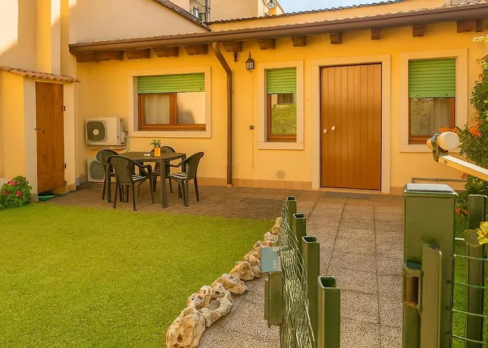 דירה La Casa Di Davide Con Giardino E Garage *