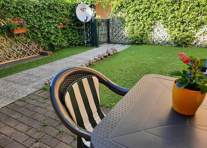 דירה La Casa Di Davide Con Giardino E Garage