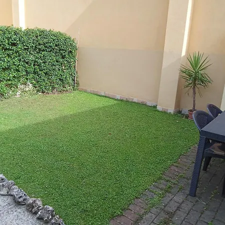 La Casa Di Davide Con Giardino E Garage * Verona